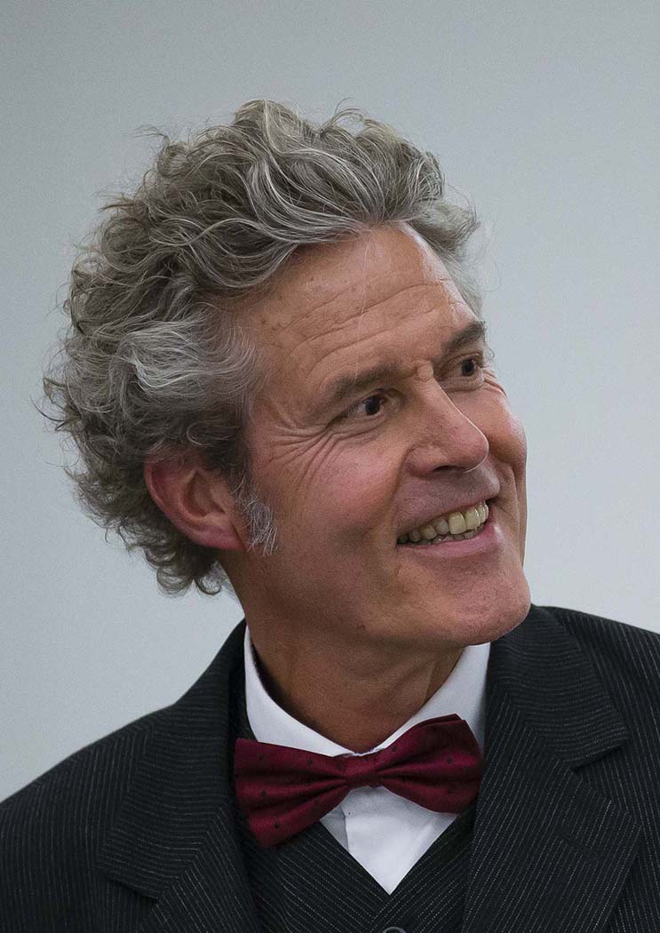 Dr. Peter Holderegger